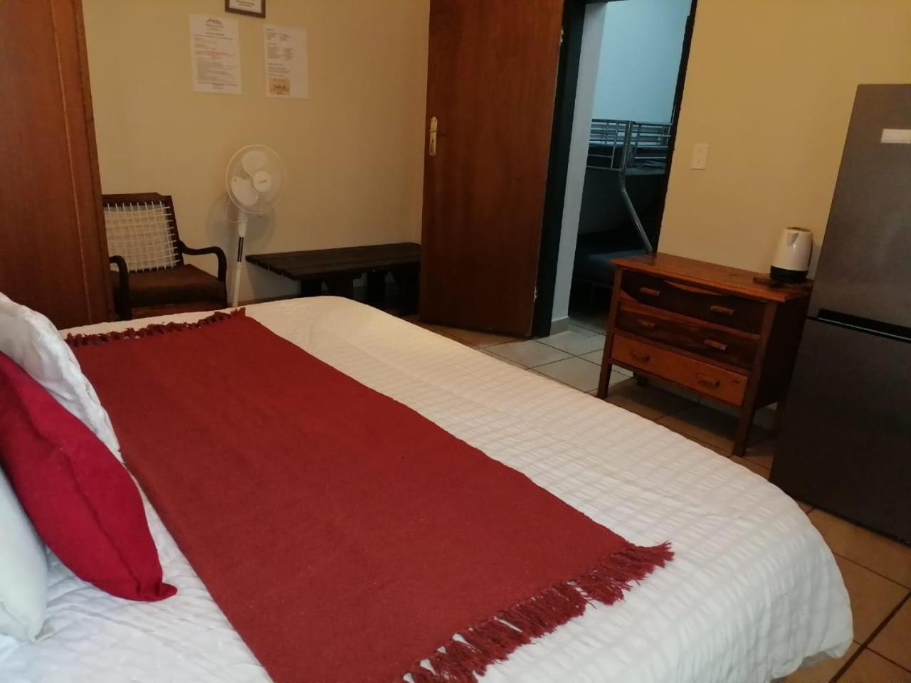 Ebenhaeser Overnight Accomodation Бела-Бела Экстерьер фото